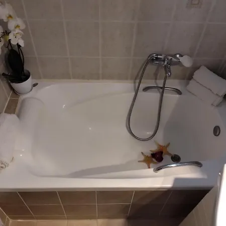Comfy Alykes Apartment, * Volos